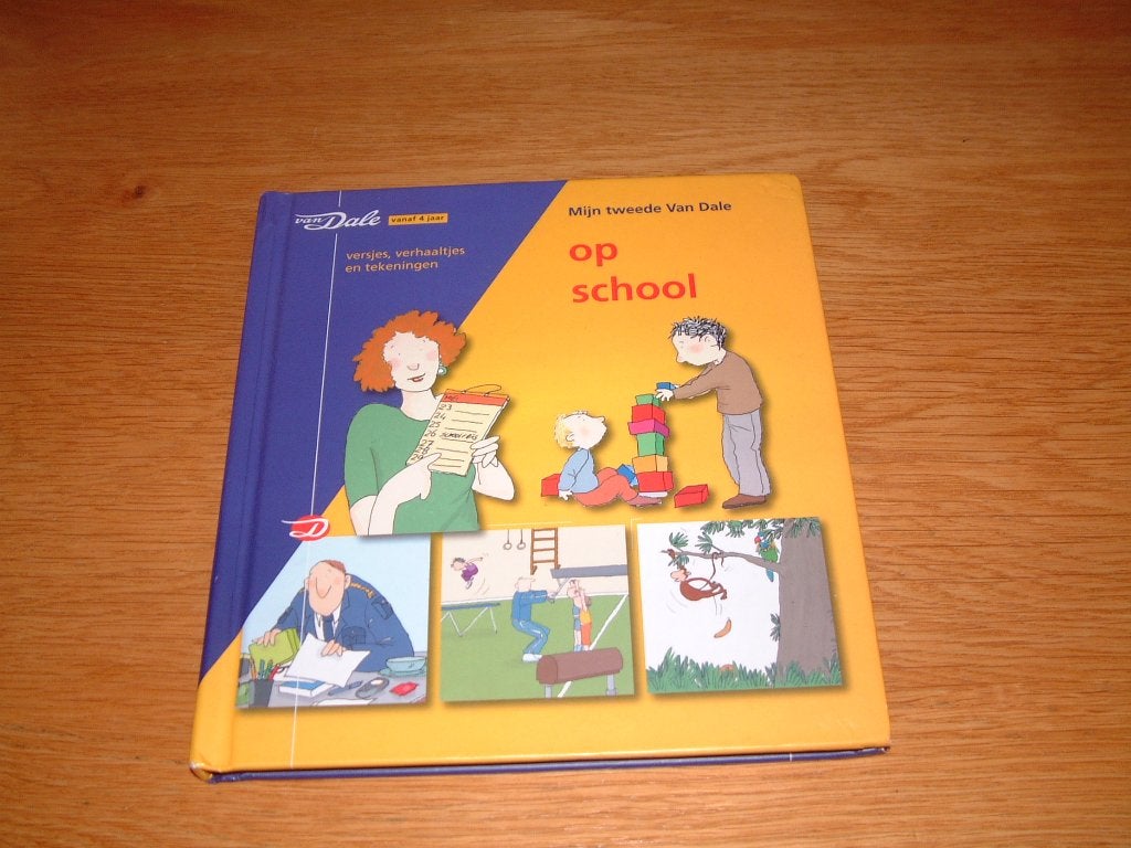 boekje mijn tweede Van Dale op school vaaf 4 jaar, Boeken, Ophalen of Verzenden, Zo goed als nieuw, Non-fictie