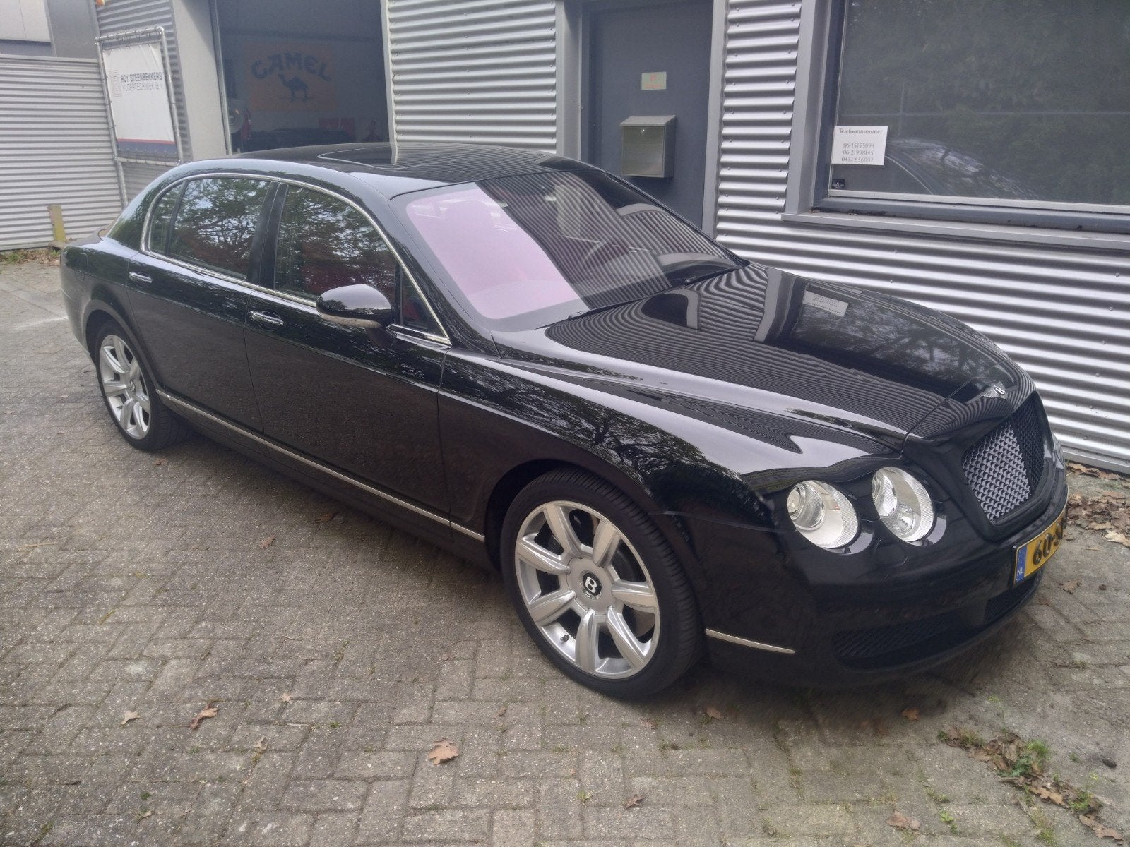 Bentley Continental 6.0 W12 Flying Spur 66.000 km ! orig. nl, Automaat, 12 cilinders, Zwart, Origineel Nederlands