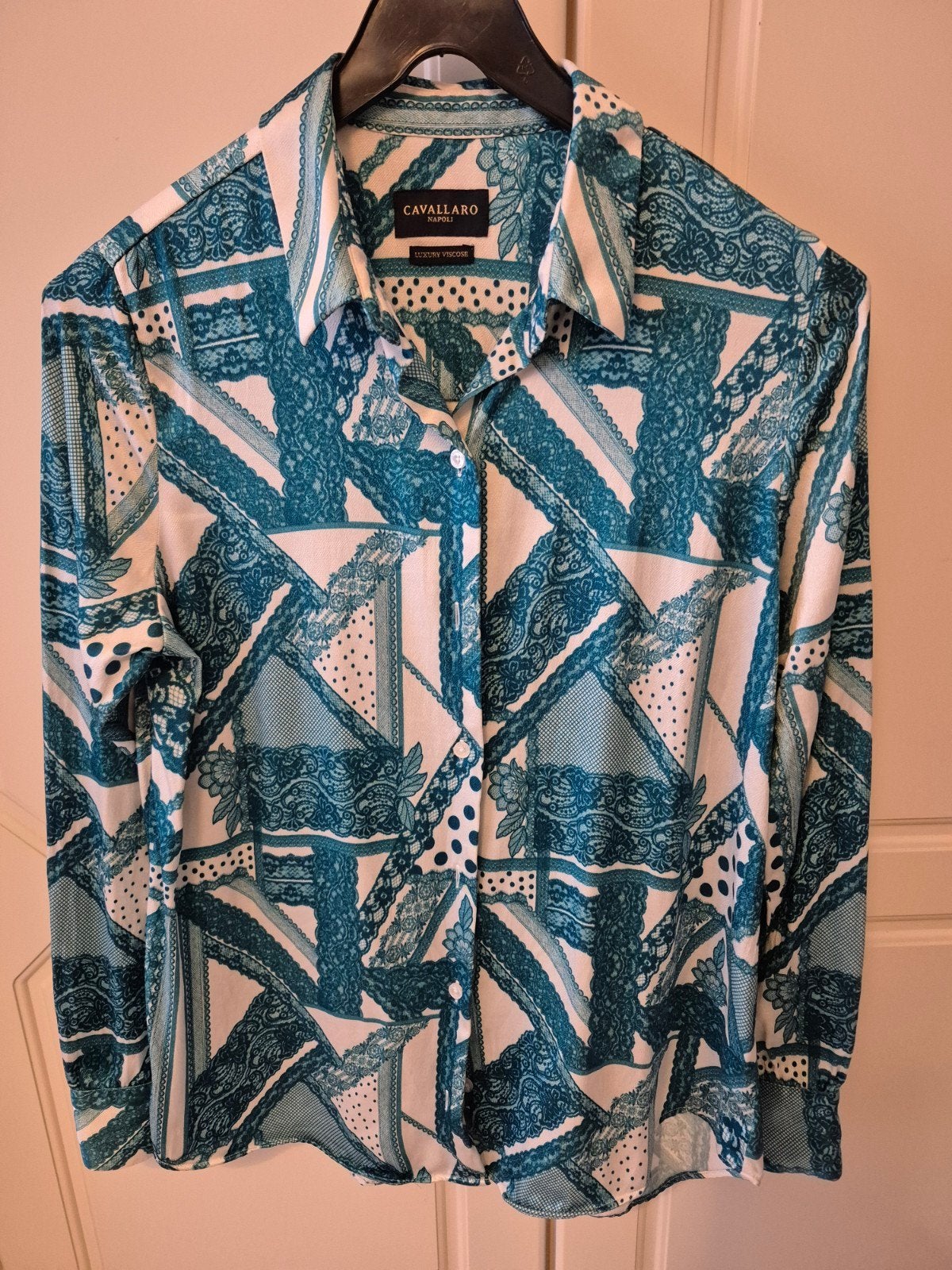 Mooie bloes van Cavallaro Napoli maat 36 luxury viscose, Cavallaro Napoli, Ophalen of Verzenden, Zo goed als nieuw, Maat 36 (S)