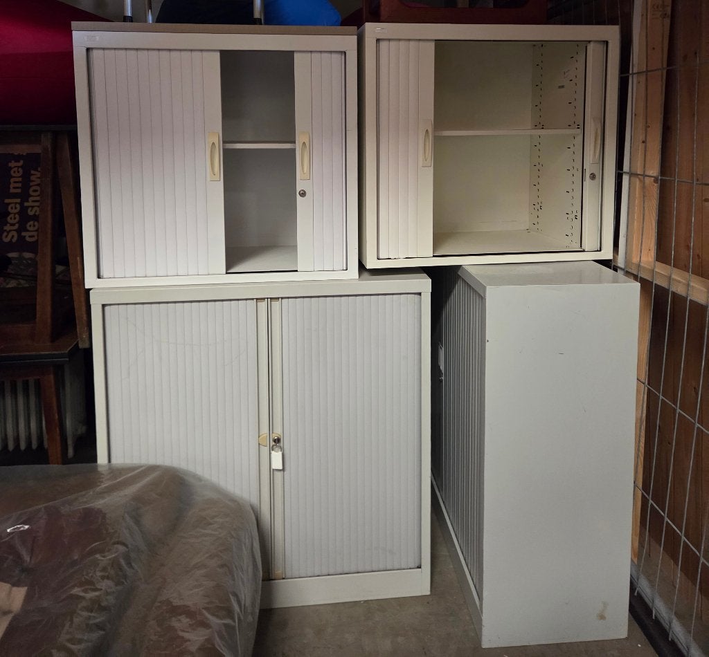 4x Roldeurkasten Wit 2x Gispen,1x Schaffeburg, 1x OfficeNow, Huis en Inrichting, Kasten | Roldeurkasten en Archiefkasten, Ophalen