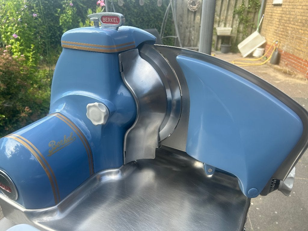 Berkel snijmachine div kleuren inruil oude Berkel mogelijk !, Ophalen, Zo goed als nieuw