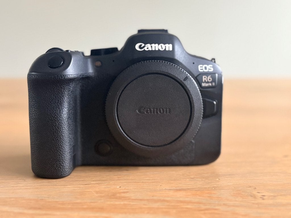 Canon EOS R6 Mark II – zeer nette staat + extra accu