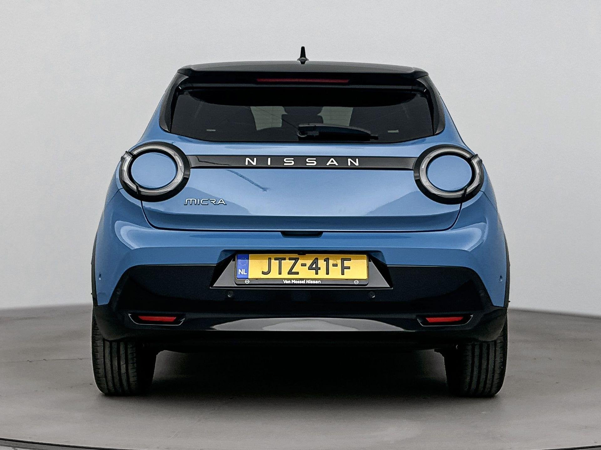Nissan Micra EVOLVE 52 kWh 150PK | Harman Kardon Audio | Ada, 150 pk, Blauw, Leder en Stof, Origineel Nederlands