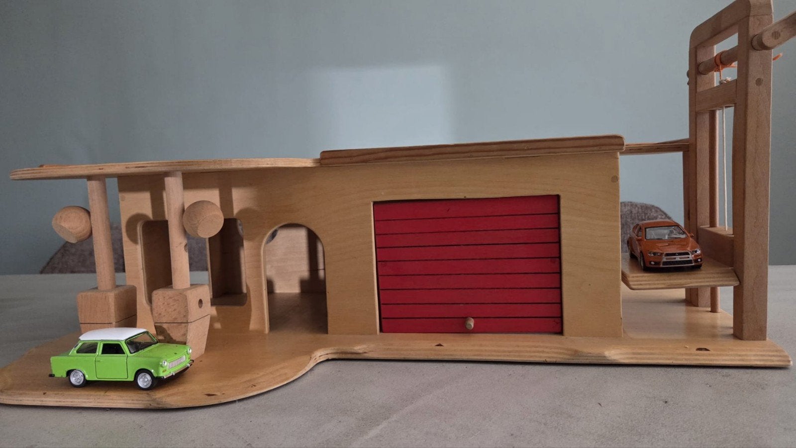 Garage hout zeer stevig vintage, Kinderen en Baby's, Speelgoed | Houten speelgoed, Ophalen, Gebruikt