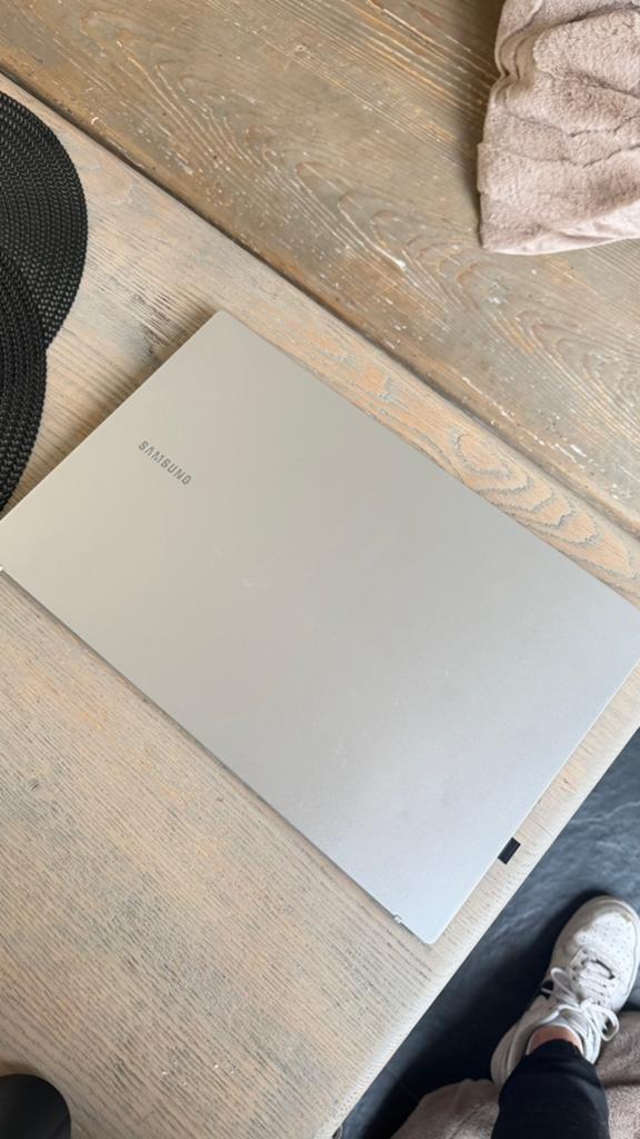 Samsung Galaxy Book2 (i7 | 16GB RAM | 512GB SSD, Computers en Software, Windows Laptops, Ophalen, Met videokaart, Zo goed als nieuw