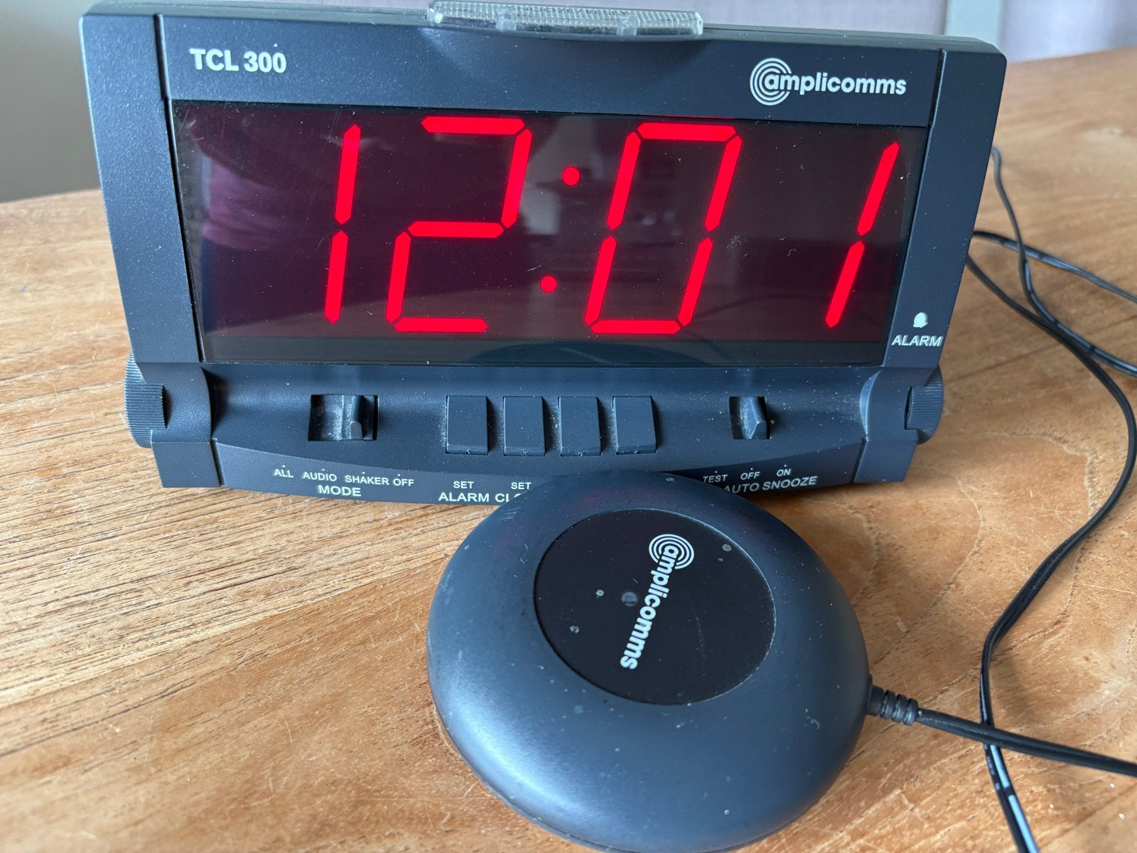 Amplicomms TCL 300 Wekker voor doven en slechthorenden, Ophalen, Zo goed als nieuw, Digitaal