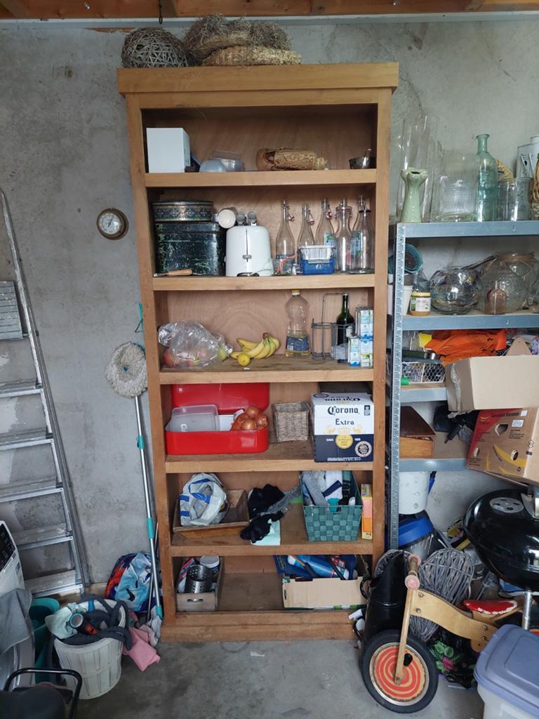 Houten Opbergkast / Boekenkast, Huis en Inrichting, Met plank(en), Gebruikt, 200 cm of meer, Functioneel, Robuust