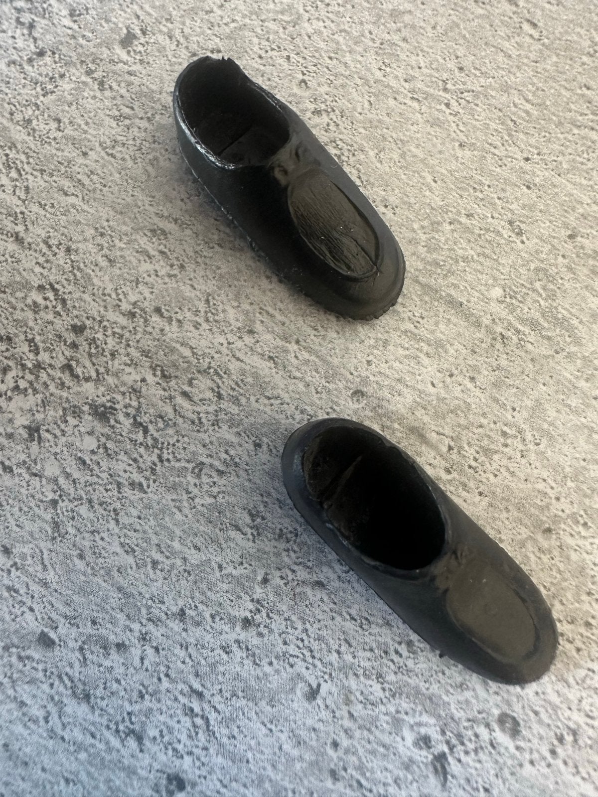 Zwarte schoenen voor Barbiepop, Verzamelen, Poppen, Ophalen of Verzenden, Gebruikt