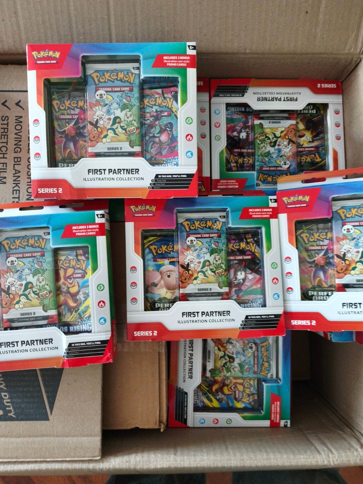 Pokémon First Partner Illustratie Collectie Serie 2, Ophalen of Verzenden, Nieuw, Booster
