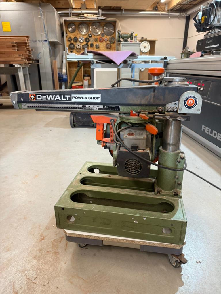 Dewalt afkortzaag, Ophalen, Gebruikt
