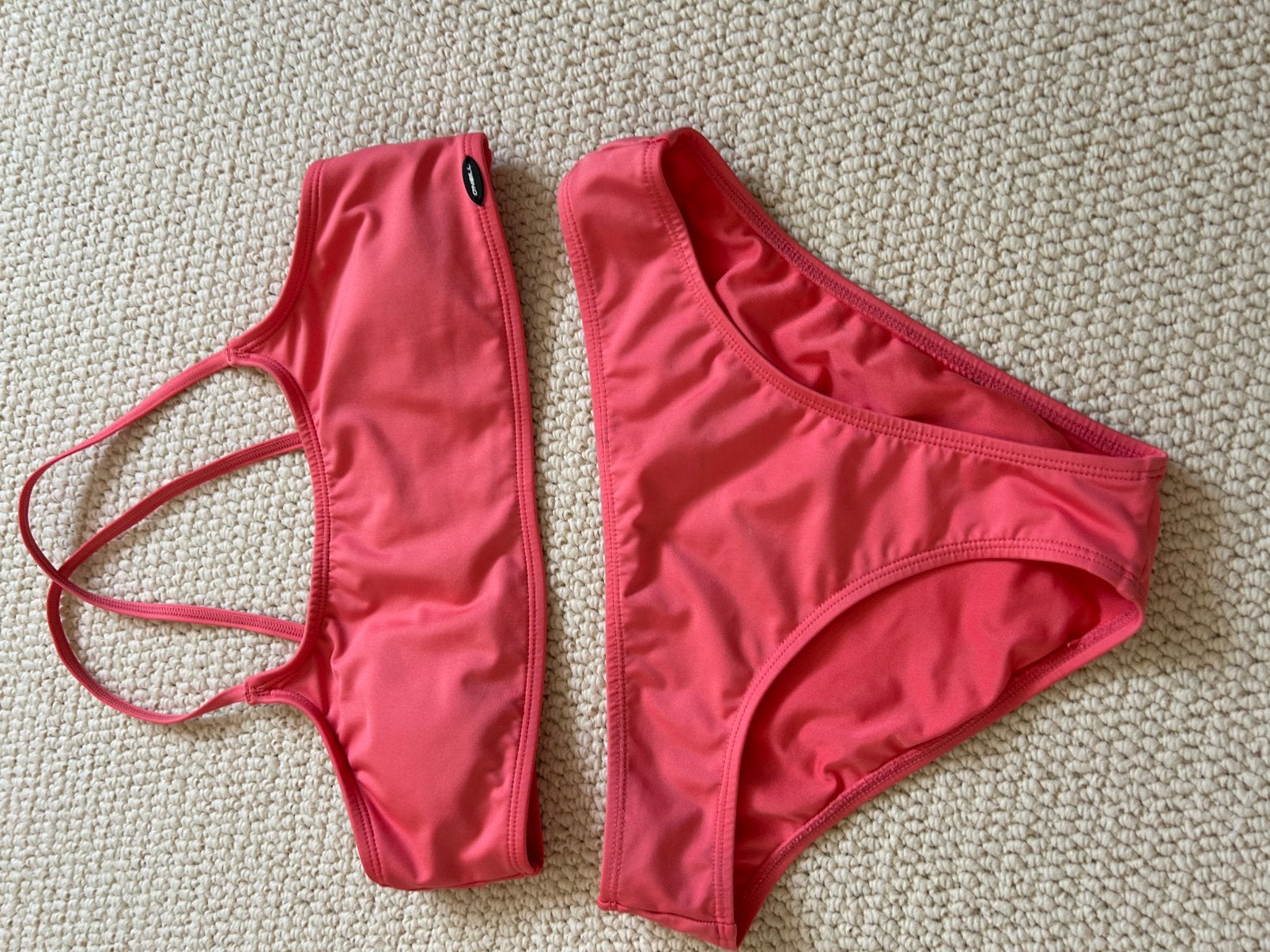 Rose/rode bikini maat 164, Kinderen en Baby's, Kinderkleding | Kinder-zwemkleding, Ophalen of Verzenden, Zo goed als nieuw, Meisje