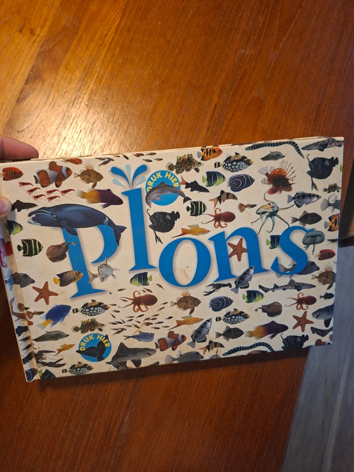 Plons boek info boek zeewereld, Verzamelen, Ophalen of Verzenden, Zo goed als nieuw, Overige onderwerpen