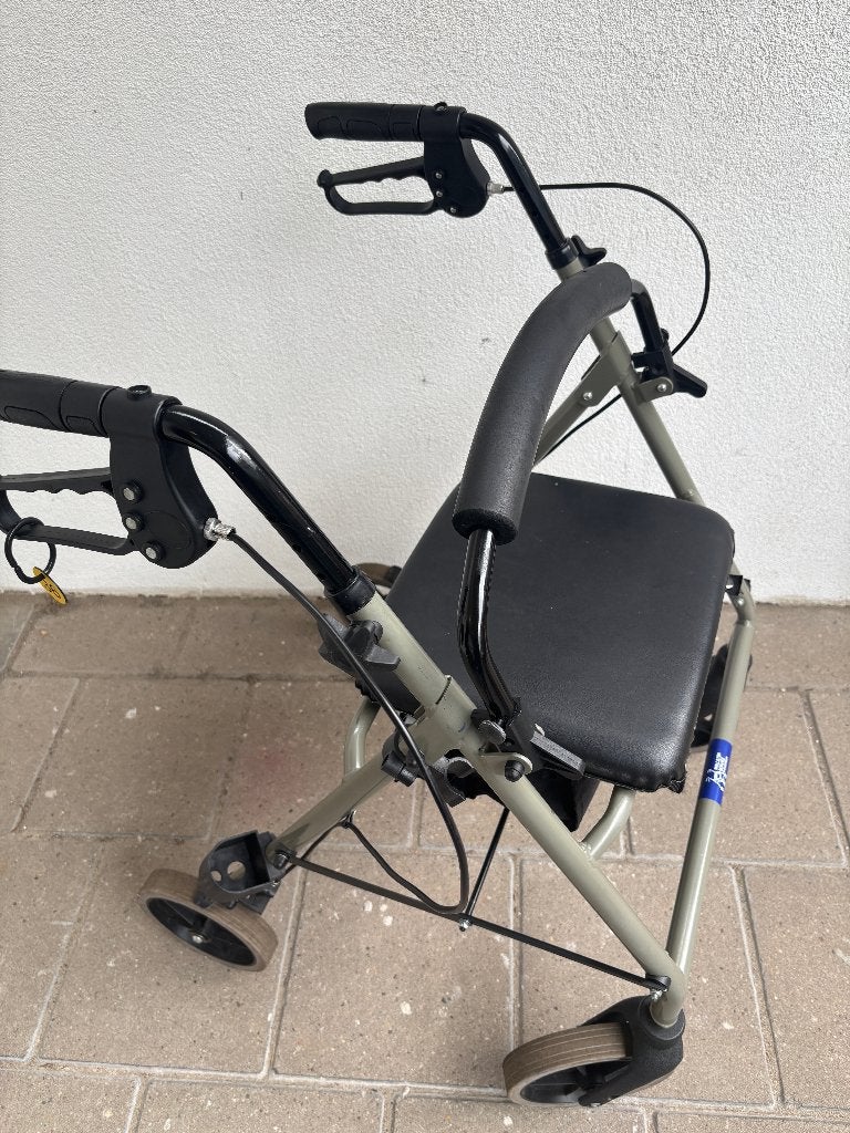 Nr 36... Rollator Vermeiren  hoge duwstang, Diversen, Rollators, Ophalen, Gebruikt, Vermeiren, .