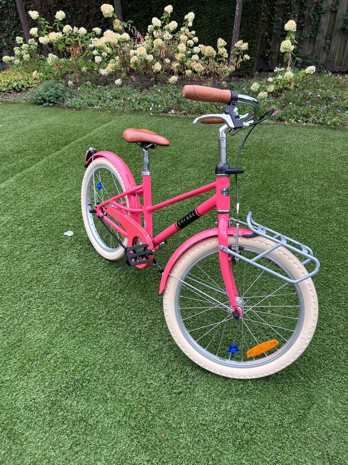 Zeer nette volare melody meisjes fiets 20 inch, Ophalen, Zo goed als nieuw, Terugtraprem, 20 inch