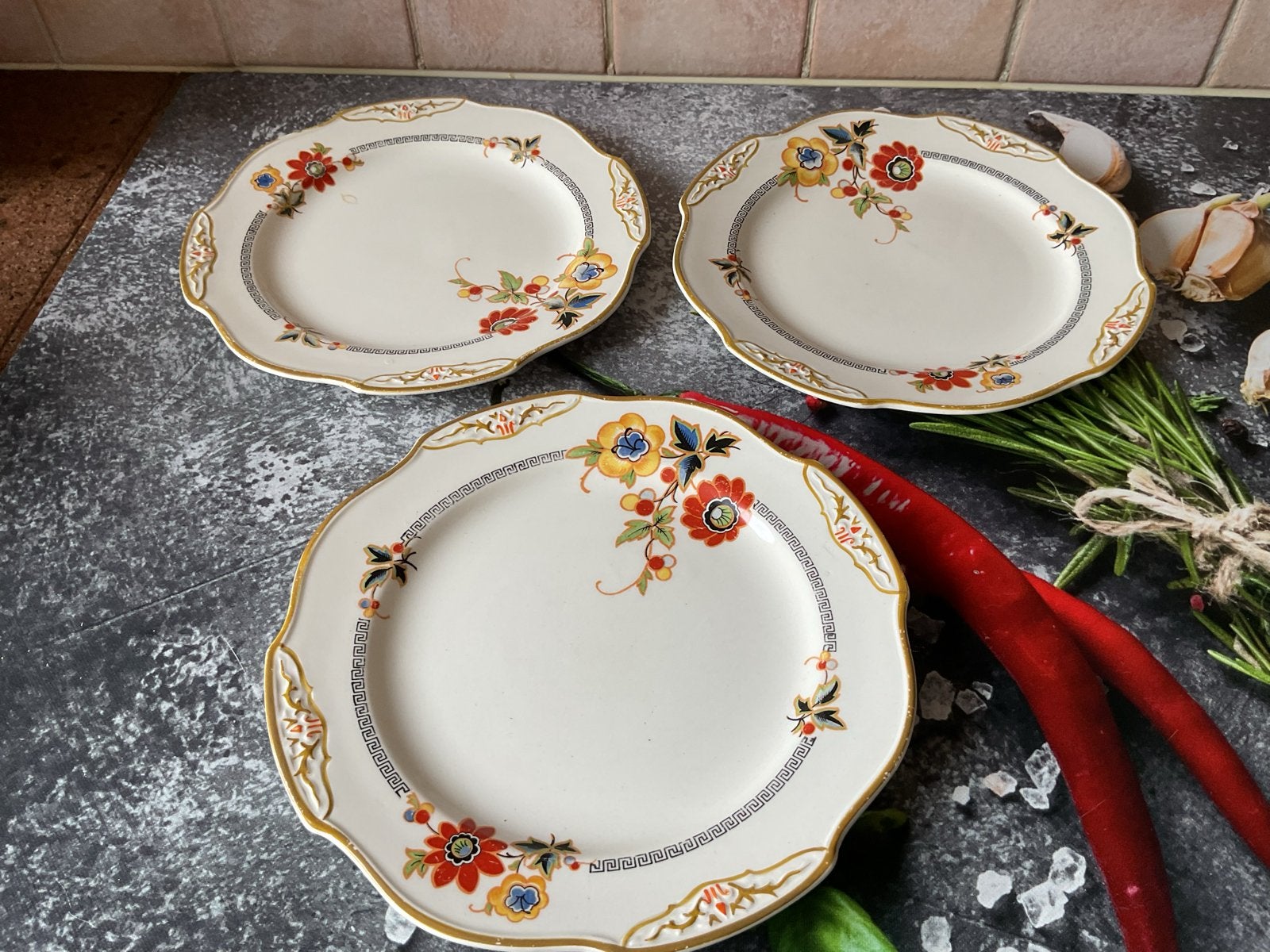 Set van 3 antieke Engelse bordjes met bloemmotief, Ophalen