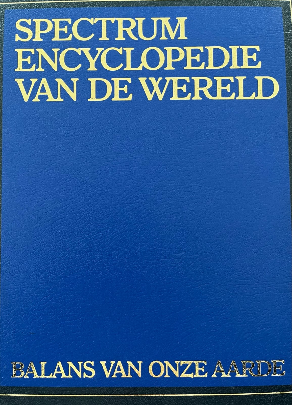 Medische Encyclopedie Het Spectrum (4 delen + Gezin), Boeken, Encyclopedieën, Ophalen, Gelezen, Medisch, Complete serie