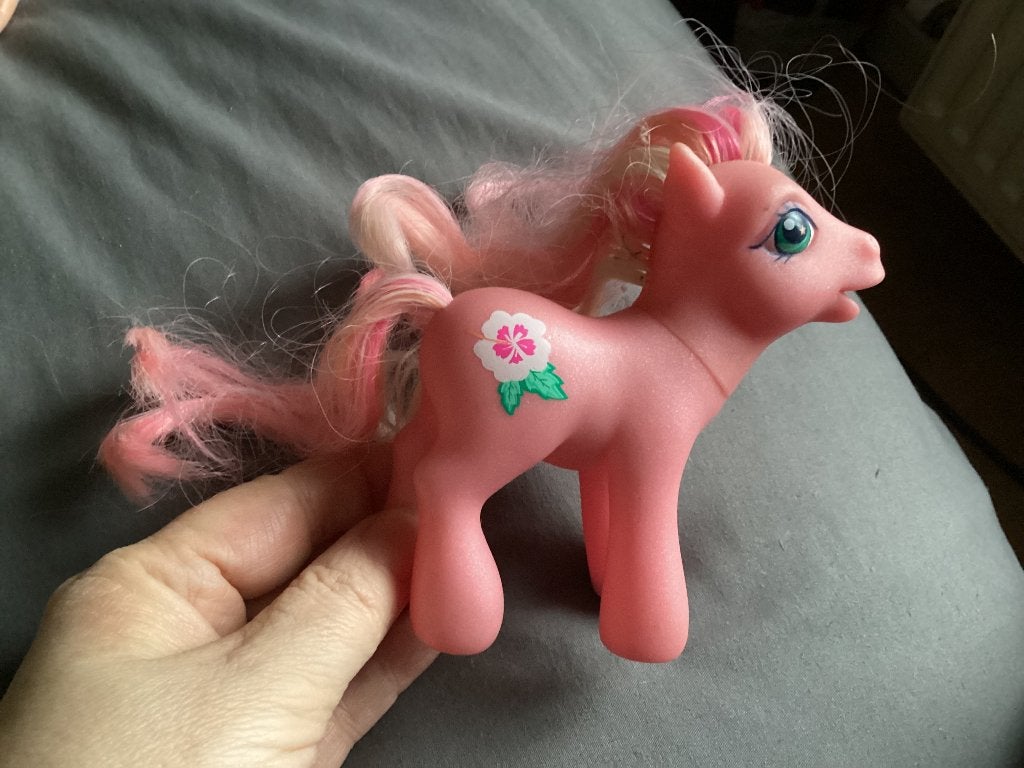My Little Pony Generation 3 (G3) pony genaamd Luau, Ophalen of Verzenden, Gebruikt