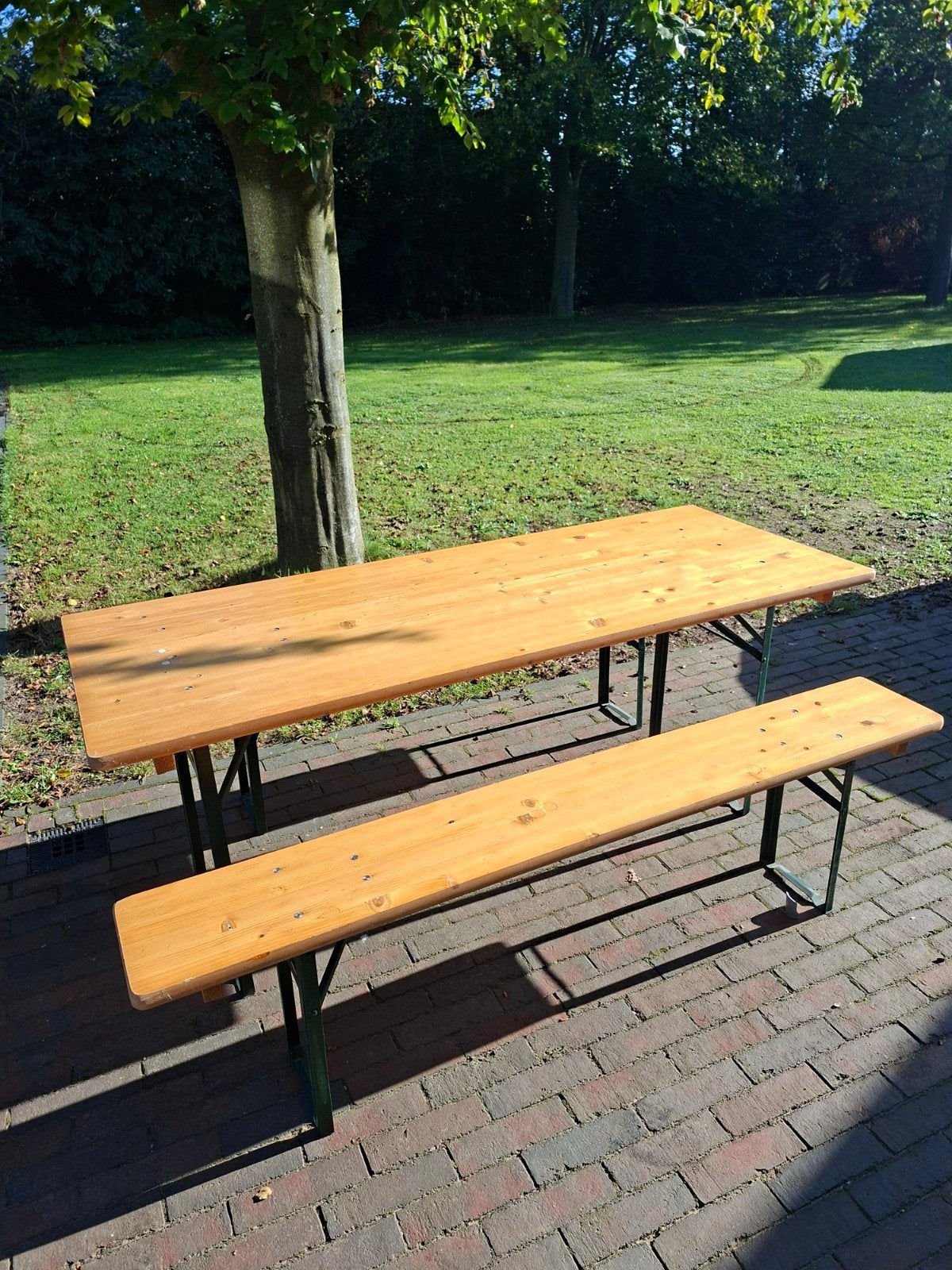 biertafel en banken 180x70 extra breed, Ophalen, Gebruikt, Inklapbaar, Rechthoekig