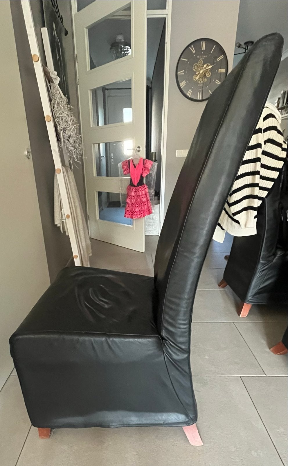 6 prachtige kalfsleren stoelen zwart - ideaal voor lang tafe, Huis en Inrichting, Ophalen, Gebruikt, Zwart, Leer
