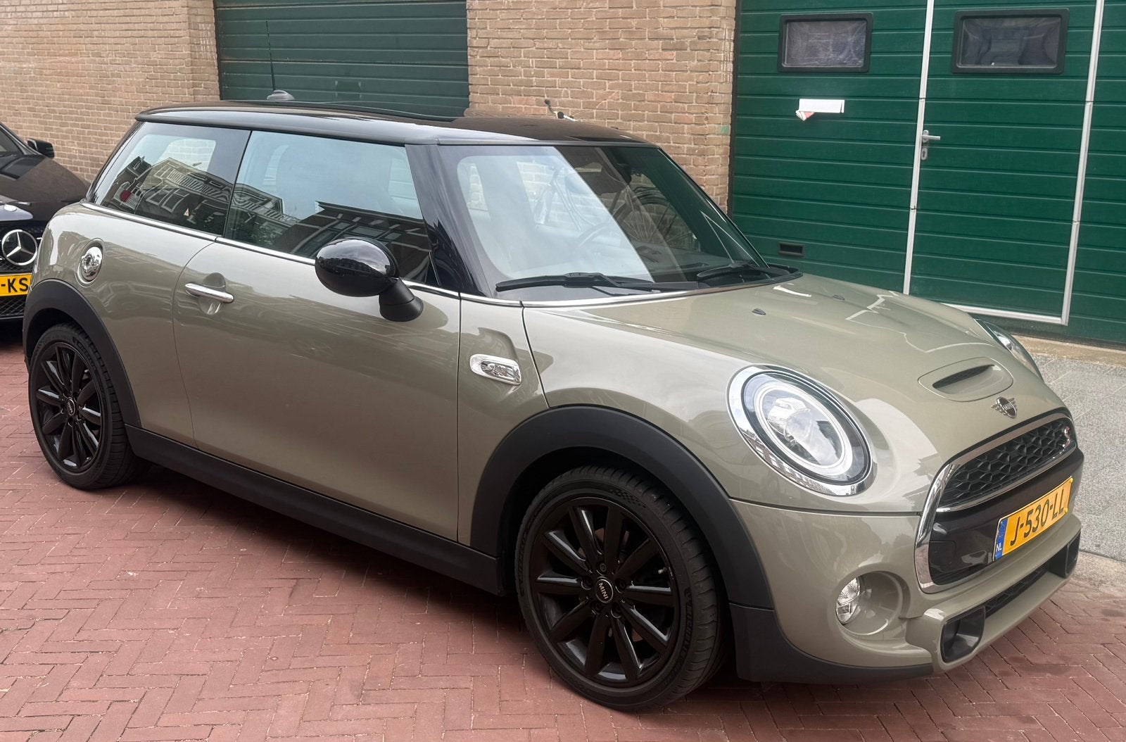 Mini Cooper S 3-deurs (f56) 2.0 192pk Aut nov 2018 Chili, 1998 cc, 15 km/l, 4 stoelen, Leder en Stof