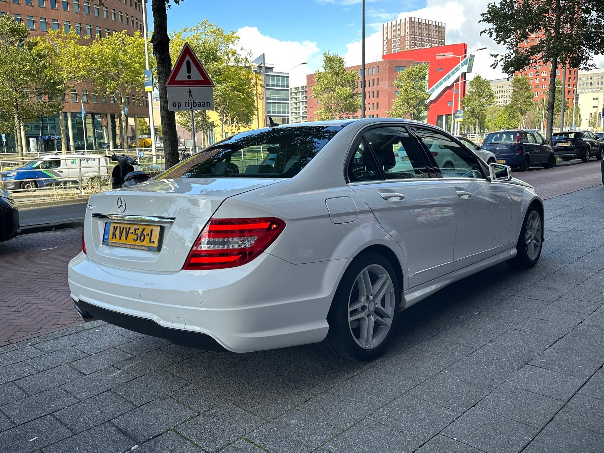 Mercedes-Benz C-klasse 180 Amg Automaat Clima Navi Leer, Achterwielaandrijving, Euro 6, Leder en Stof, Wit