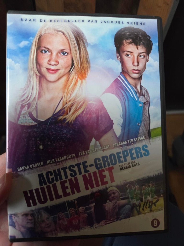Achtste-groepers huilen niet - DVD, Cd's en Dvd's, Dvd's | Kinderen en Jeugd, Nederlands, Vanaf 9 jaar, Zo goed als nieuw, Familie