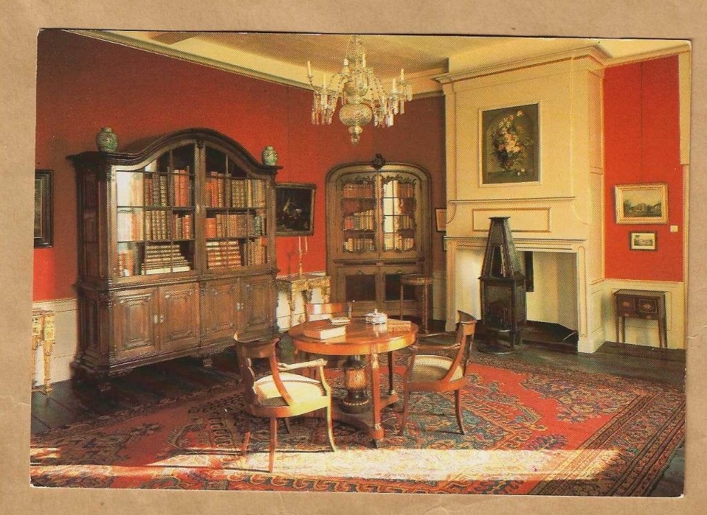 Ansichtkaart Kasteel Cannenburch, Vaassen - Rode kamer, Ophalen of Verzenden, 1980 tot heden, Ongelopen, Gelderland
