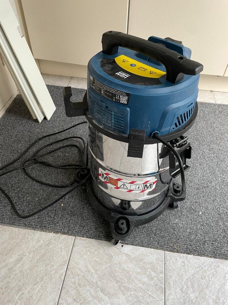 HBM bouwstofzuiger nat/droog M-klasse (motor defect), Doe-het-zelf en Verbouw, Ophalen, Gebruikt, Waterstofzuiger