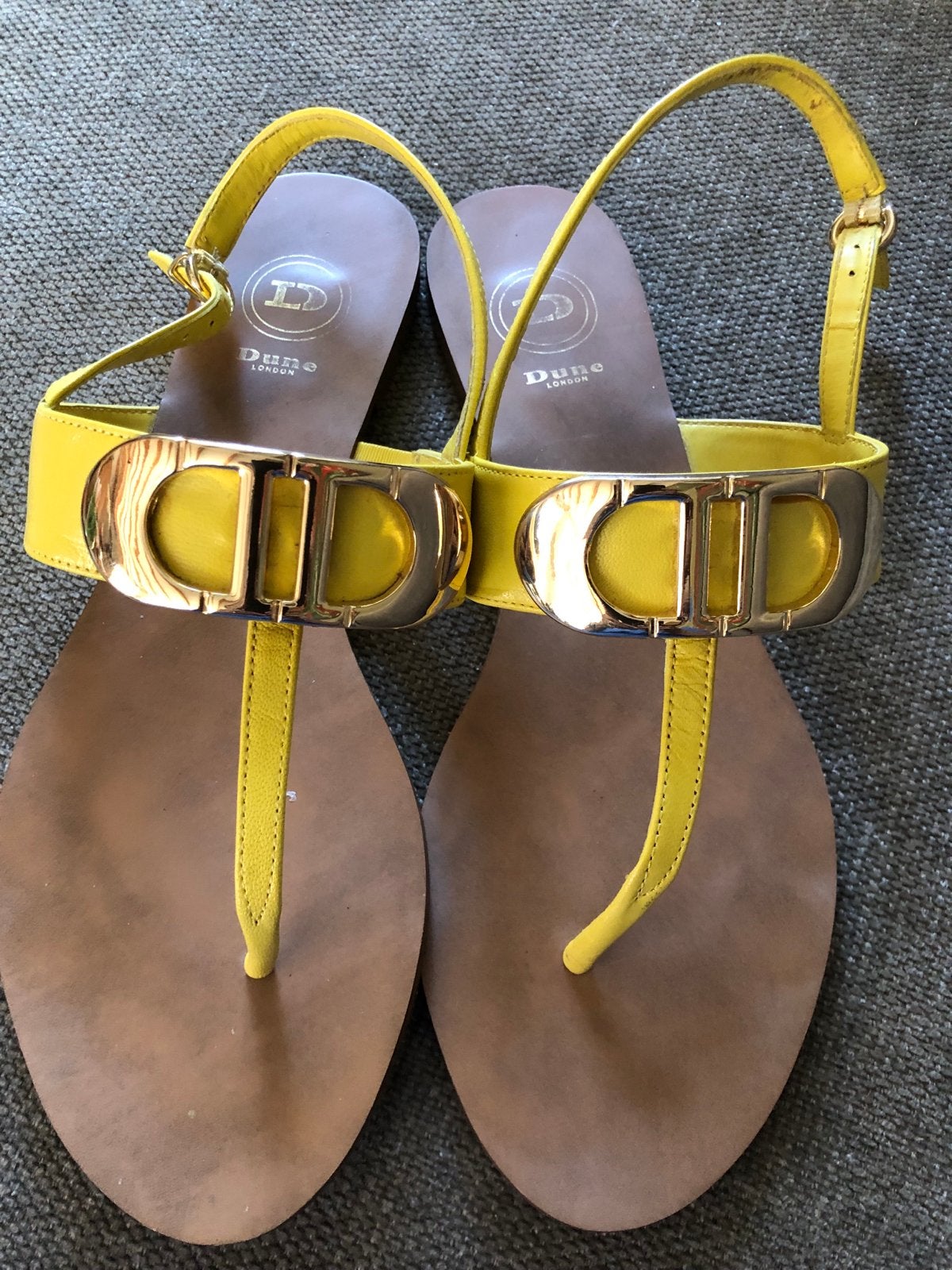Dune London Gele Sandalen Maat 39, Geel, Zo goed als nieuw, Sandalen of Muiltjes, Ophalen of Verzenden