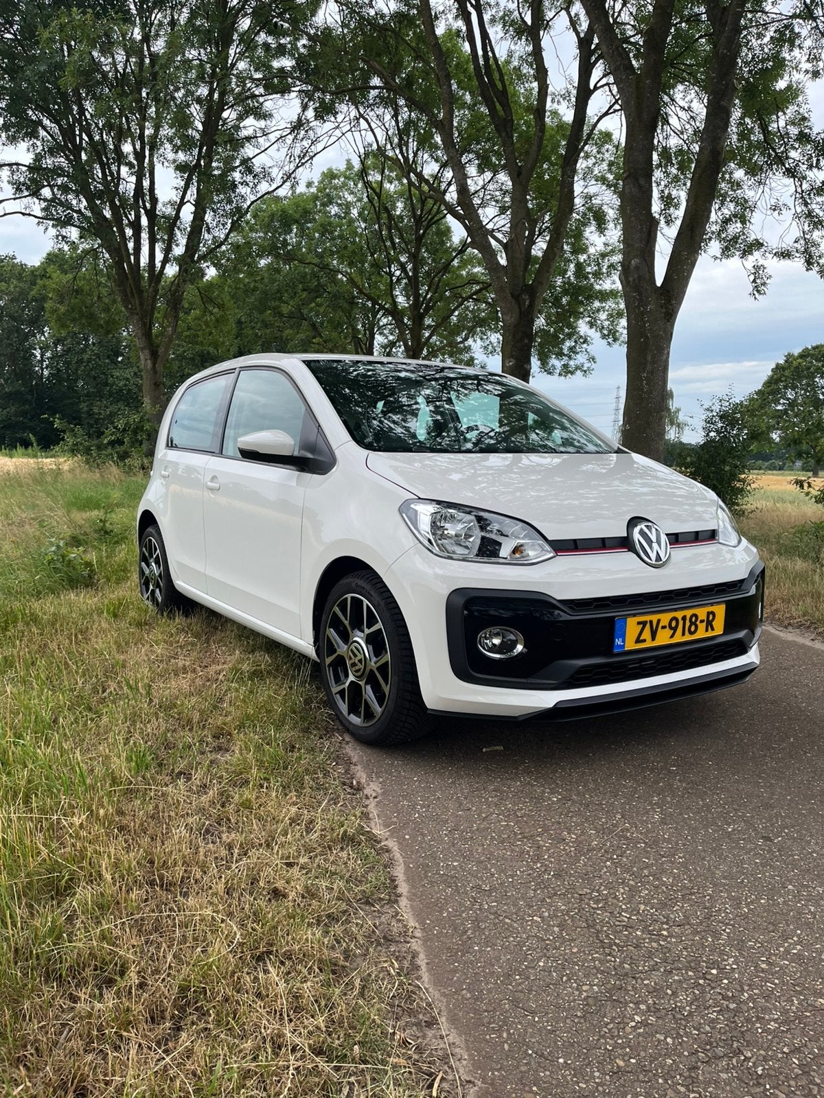 Volkswagen up! 1.0 60PK 5D BMT 2019 Wit, Voorwielaandrijving, Up!, 4 stoelen, Wit