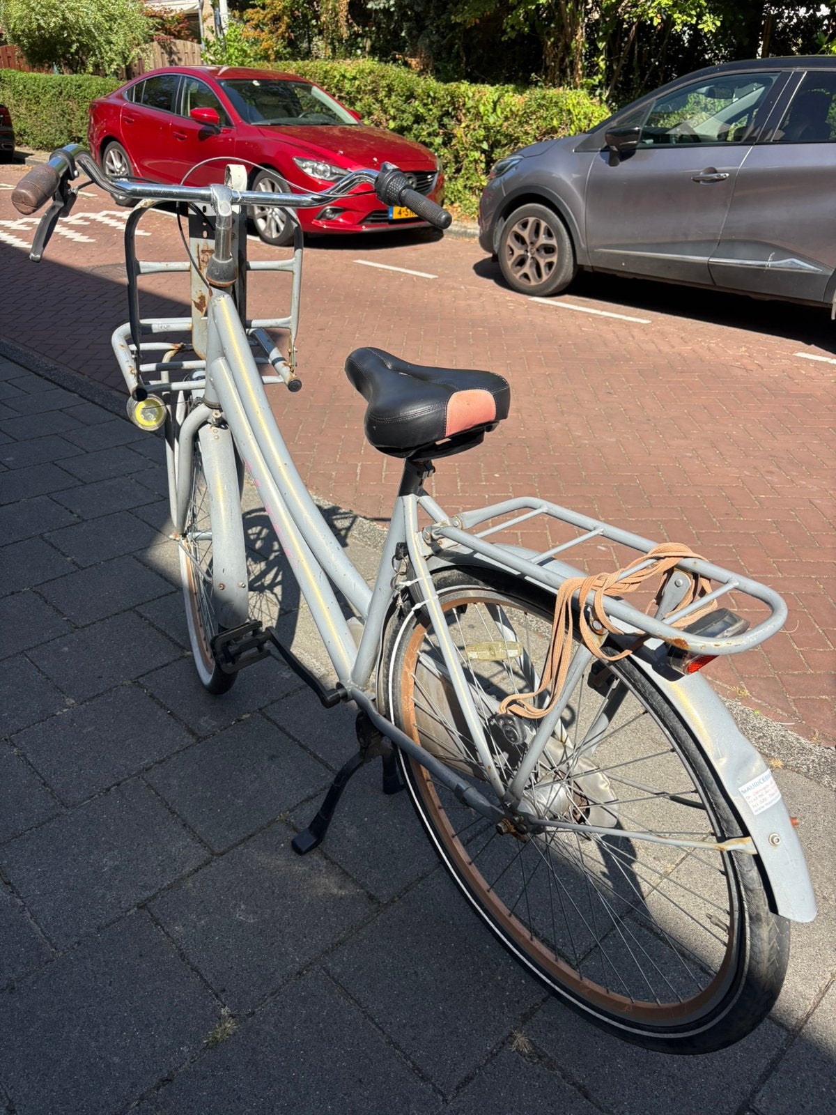 Dames fiets Altec, Ophalen, Zo goed als nieuw, Terugtraprem, Versnellingen