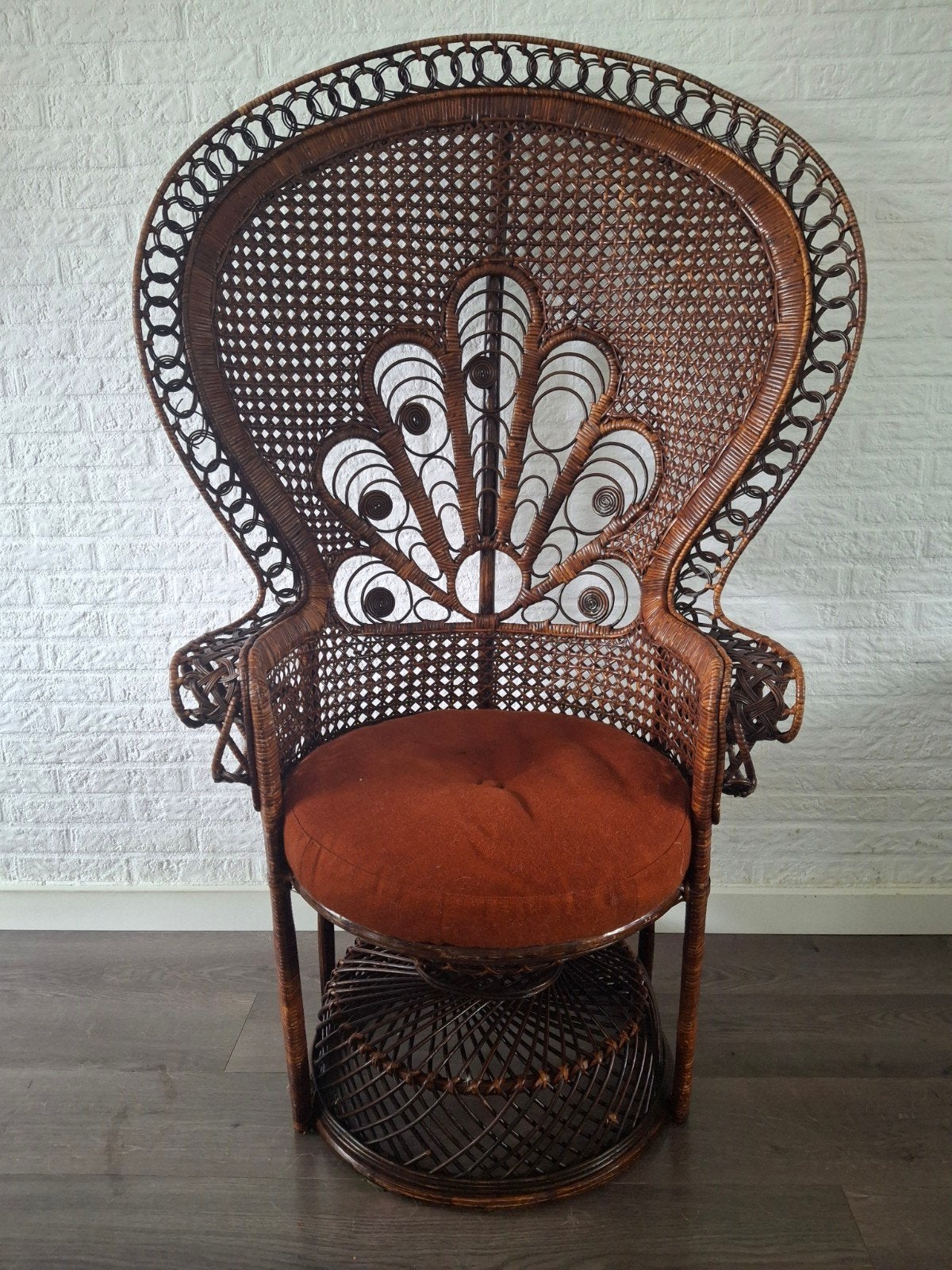 rotan pauwenstoel, Ophalen, Gebruikt, Riet of Rotan