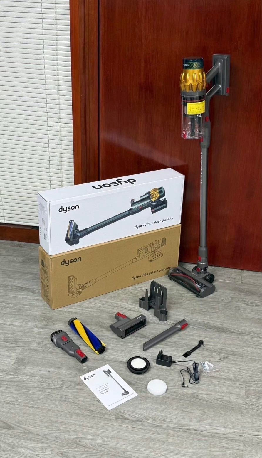 Dyson V15 Detect Absolute steelstofzuiger - Zo goed als nieu, Witgoed en Apparatuur, Draadloos, Ophalen of Verzenden, Zo goed als nieuw