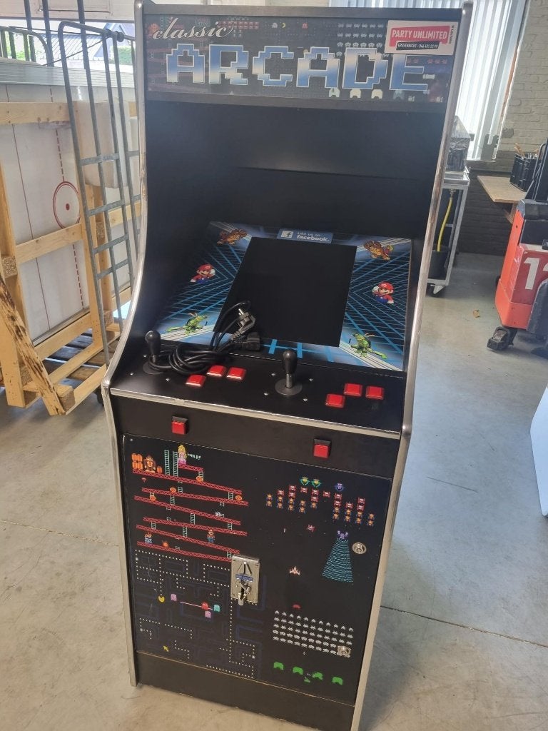 Te koop: Arcade, videogame met 60 classic games. I.z.g.st!, Ophalen, Zo goed als nieuw