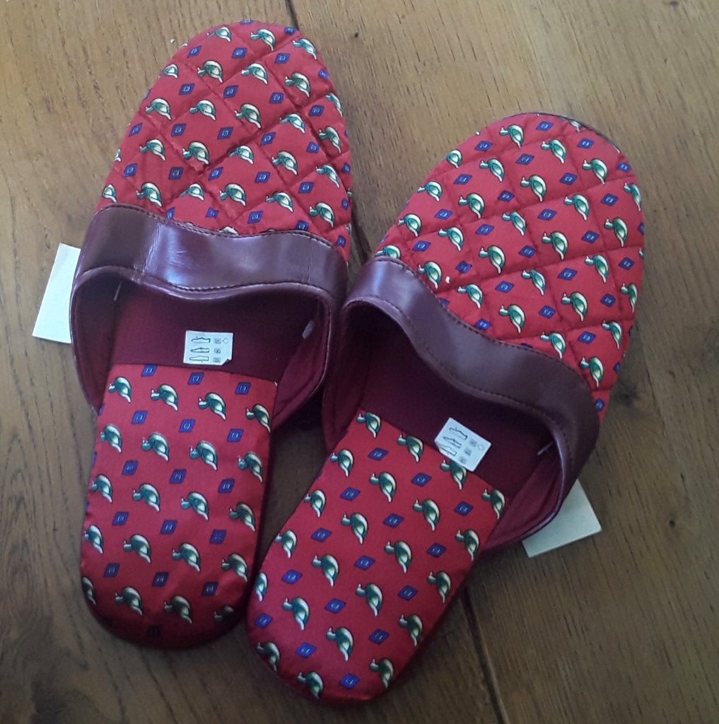 Slippers - pantoffels - sloffen - luxe uitstraling - nieuw, Kleding | Heren, Schoenen, Overige kleuren, Nieuw, Ophalen of Verzenden