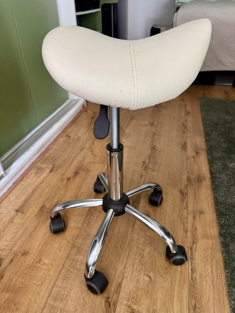 Ergonomische Zadelkruk op Wielen - Crème, Huis en Inrichting, Ophalen, Gebruikt, Wit, Eén