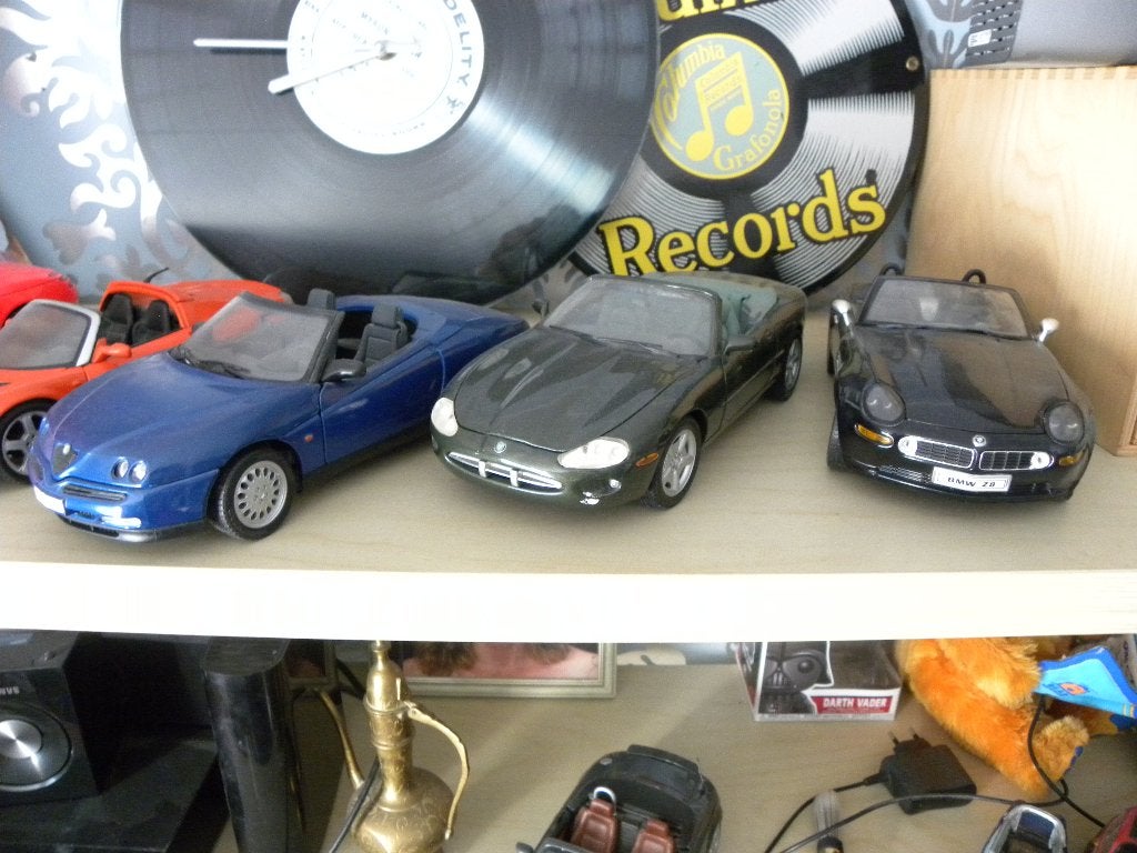 div 1:18 auto's, Hobby en Vrije tijd, Modelauto's | 1:18, Ophalen, Nieuw, Auto, Overige merken