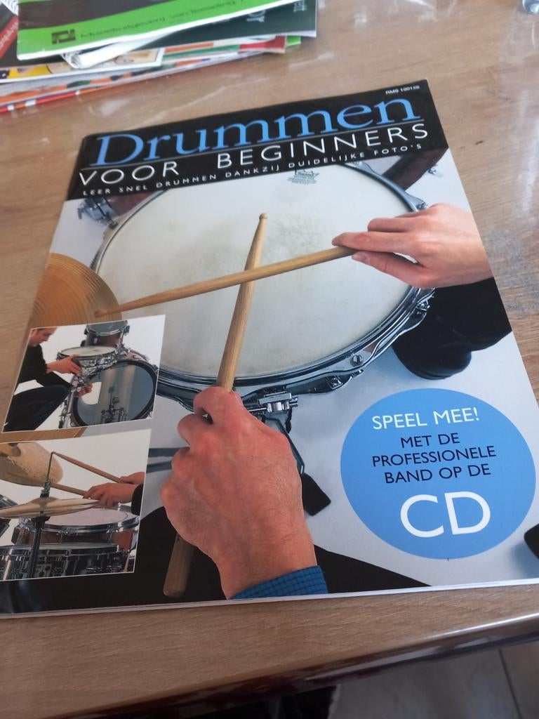 Drummen voor Beginners - Leer snel drummen + CD, Ophalen of Verzenden, Zo goed als nieuw, Instrument, Onbekend