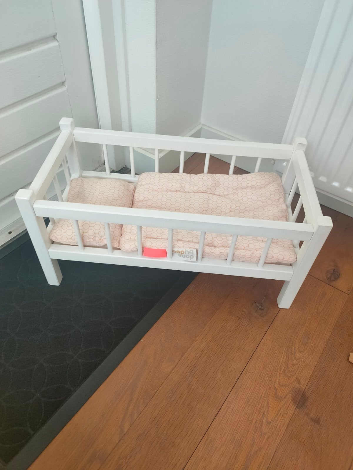 Houten poppenbedje met beddengoed, Kinderen en Baby's, Ophalen, Gebruikt, Overige typen