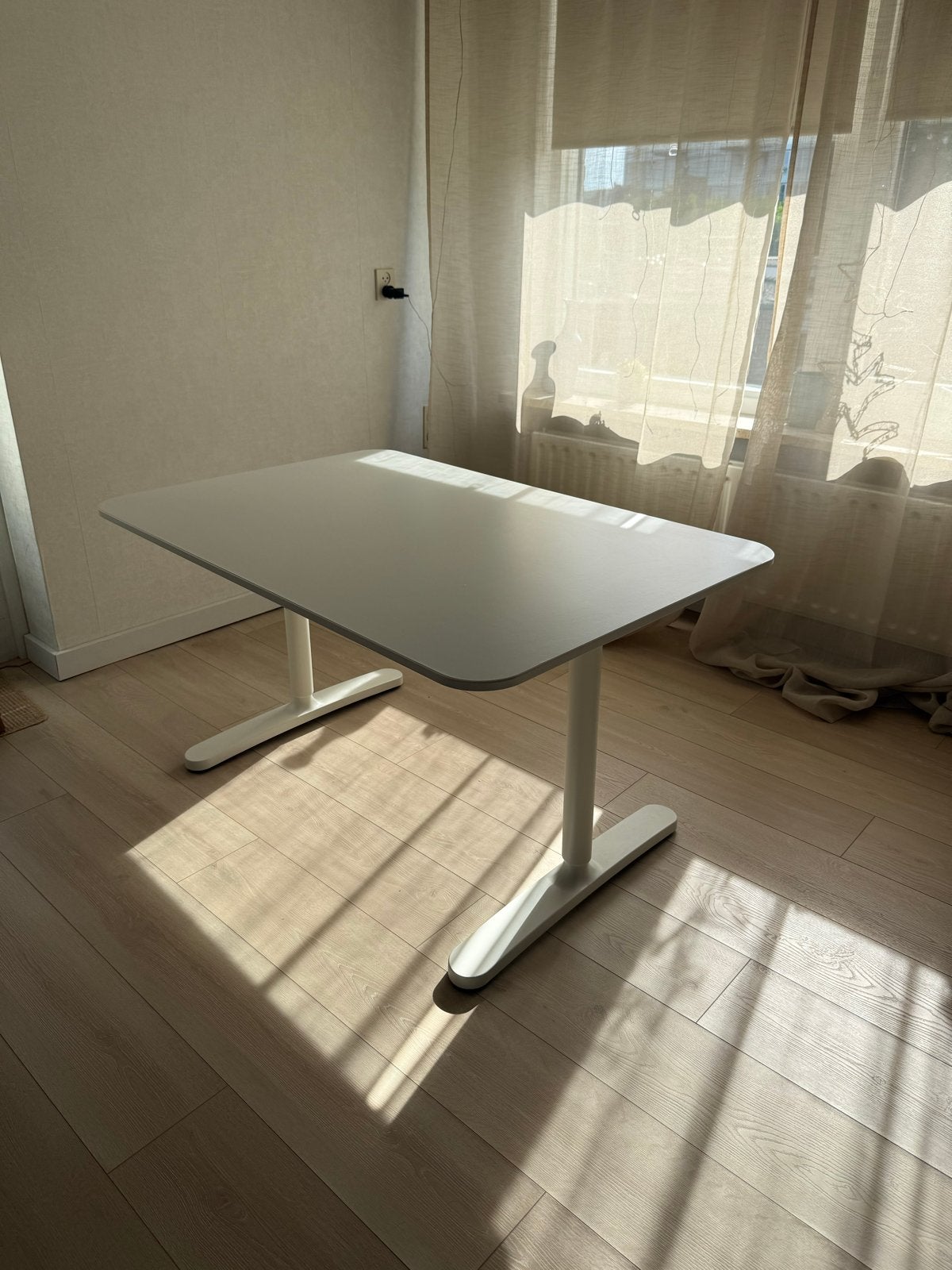 Wit bureau - 120x80cm, Huis en Inrichting, Bureaus, Ophalen of Verzenden, Zo goed als nieuw