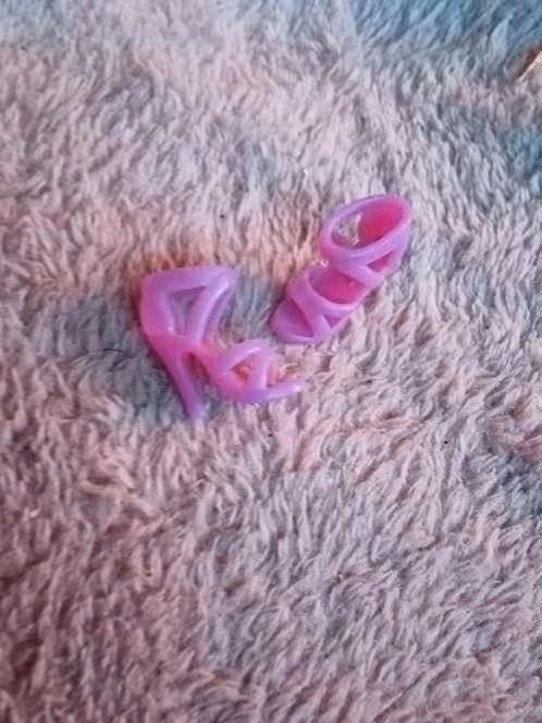 Barbie schoentjes - Roze hakken voor Barbiepop, Kinderen en Baby's, Speelgoed | Poppen, Ophalen of Verzenden, Gebruikt, Barbie