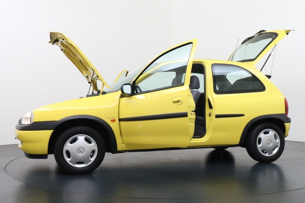 Foto 11 van Opel CORSA 1.0I-12V CITY HB 3-Drs YOUNGTIMER!! Lage km-Stand