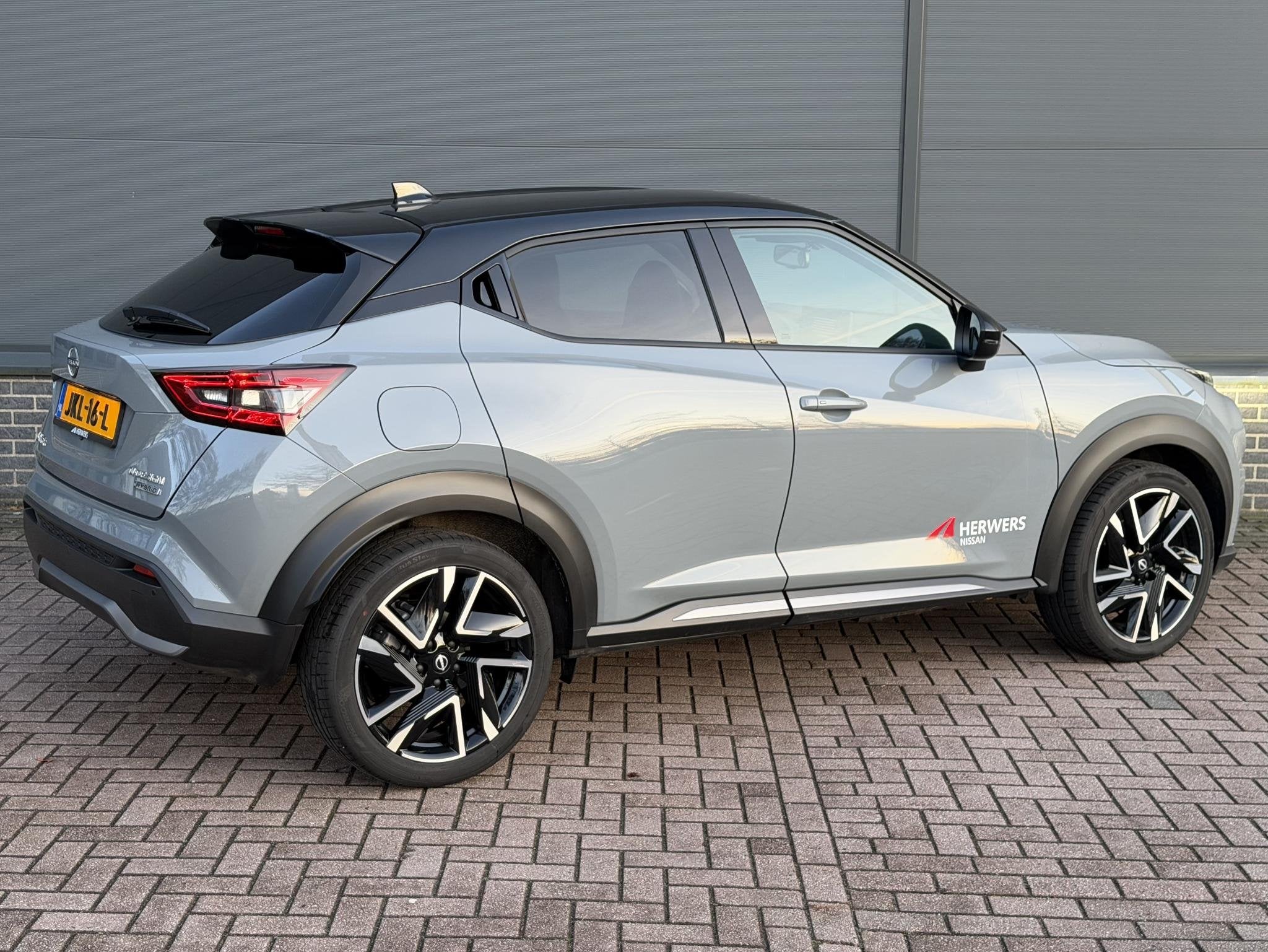 Nissan Juke 1.6 Hybrid N-Design cold pack / Navigatie / Stuu, Auto's, Stof, Origineel Nederlands, Bedrijf, Automatische klimaatregeling