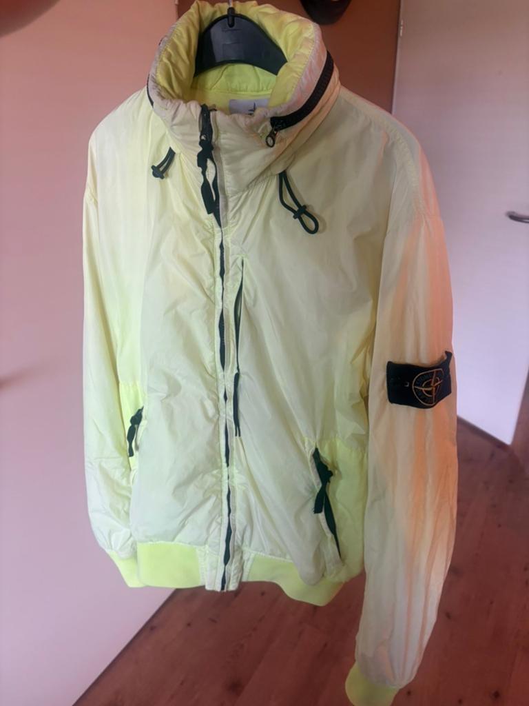 Stone Island Jas - Lichtgeel/Limegroen ( zomerjas ), Ophalen of Verzenden, Zo goed als nieuw