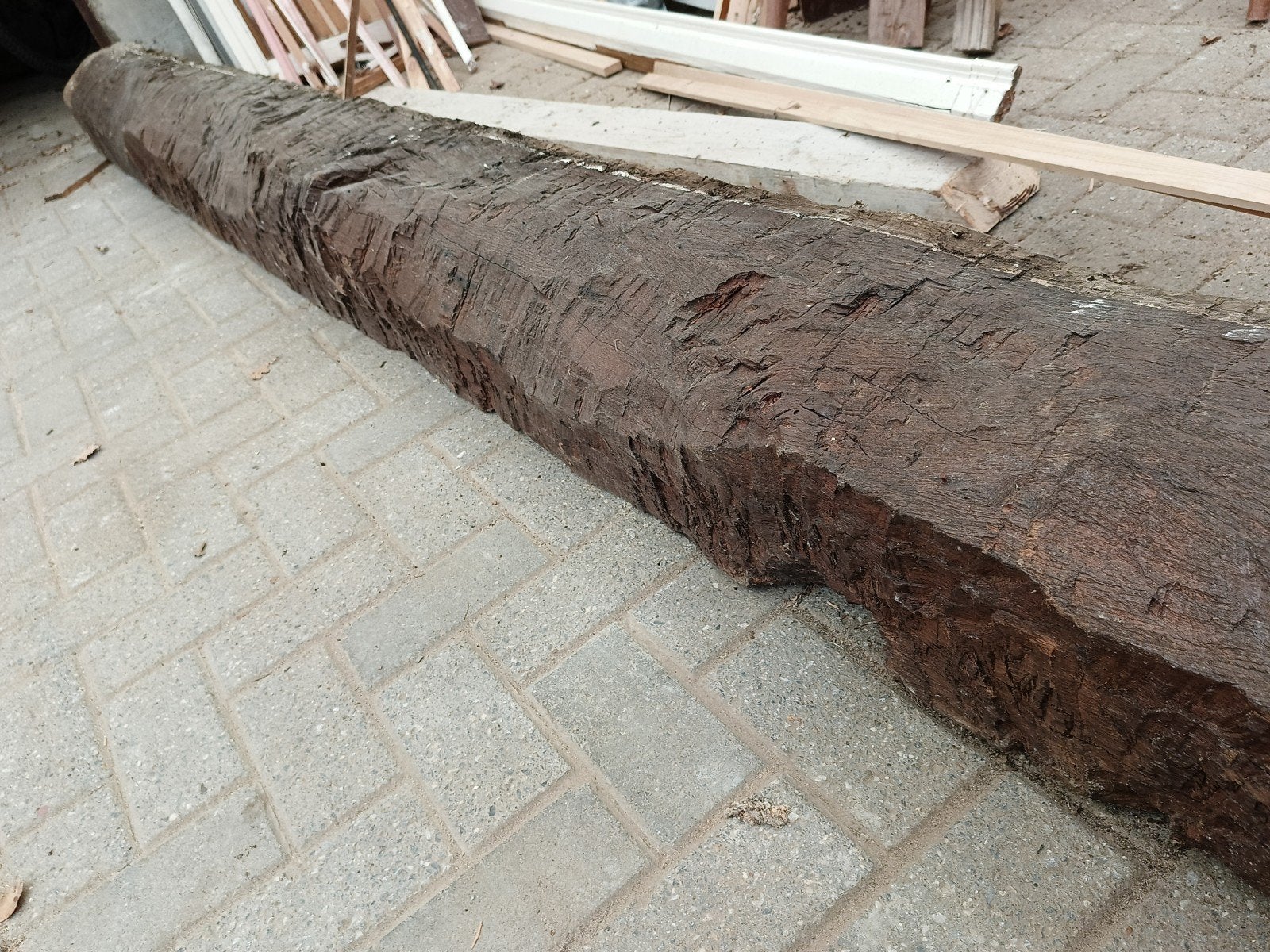 Decoratieve eikenhouten balk 388x25x25 cm, Doe-het-zelf en Verbouw, Hout en Planken, Ophalen, Gebruikt, 25 tot 50 mm, Eiken