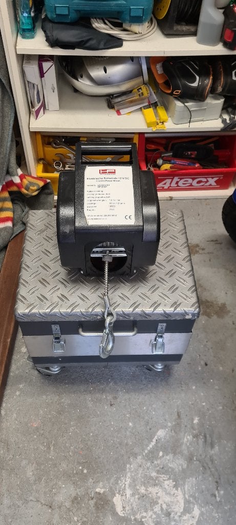 takel met a.b., Ophalen, Zo goed als nieuw, Elektrisch