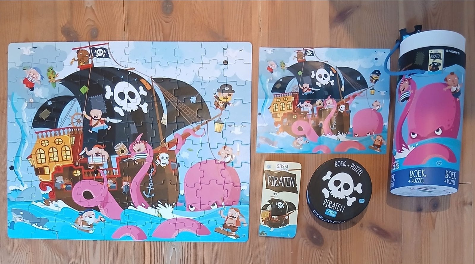 Piraten Puzzel 100 Stukjes - 50x40 cm + piraten boekje, Ophalen of Verzenden, Meer dan 50 stukjes, Gebruikt, 6 jaar of ouder