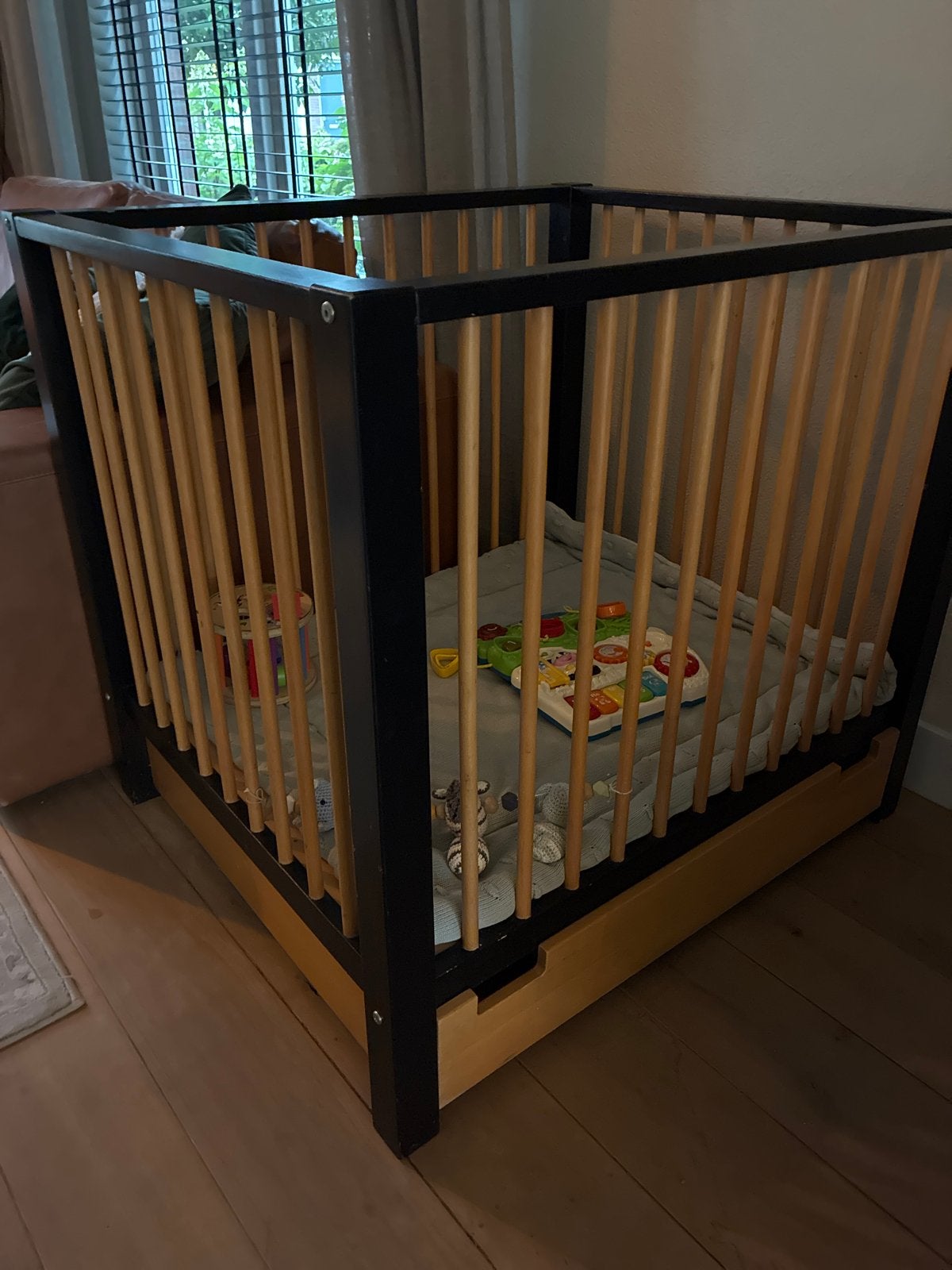 Babybox met lade en verstelbare bodem, Kinderen en Baby's, Ophalen, Gebruikt, Vierkant, In hoogte verstelbaar