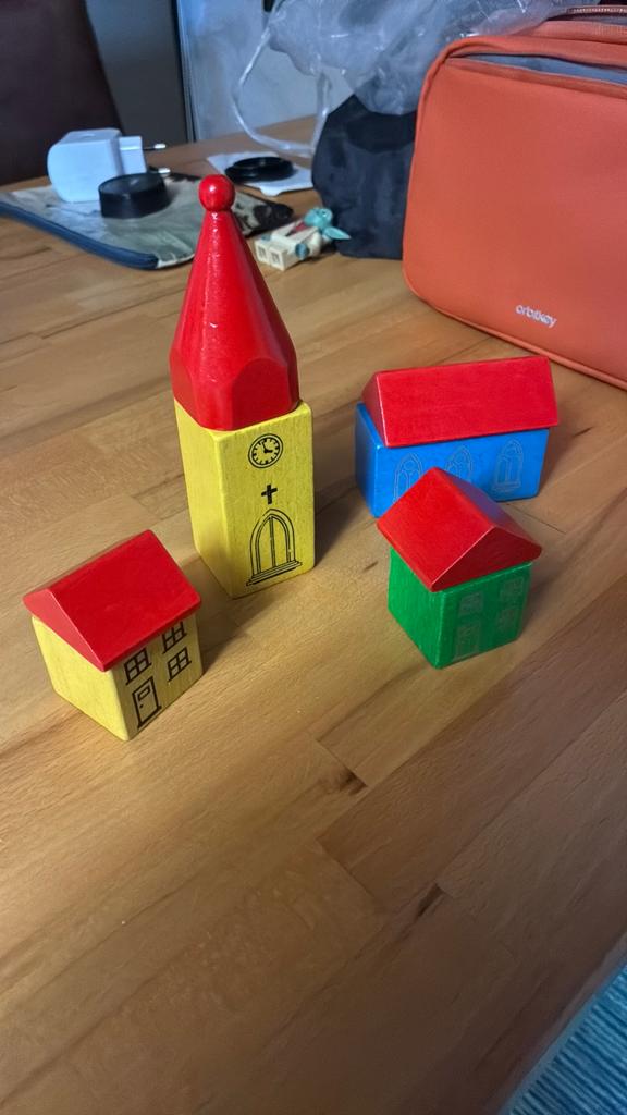 Houten huisjes, Ophalen, Zo goed als nieuw