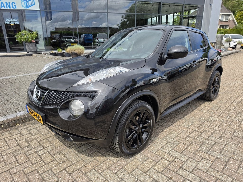 Nissan Juke 1.6 Acenta (bj 2013), Euro 5, Stof, Zwart, 4 cilinders